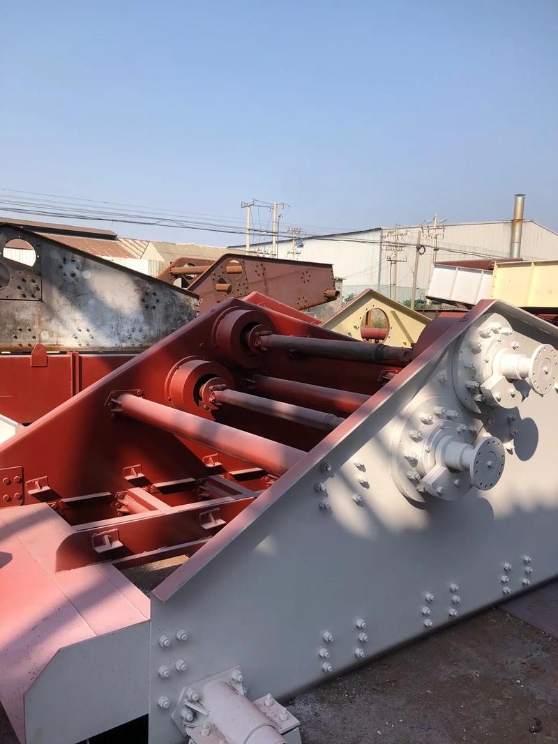 專業(yè)生產(chǎn)洗煤機(jī) 洗煤篩 等礦山設(shè)備 有需必應(yīng) 您來訂制我